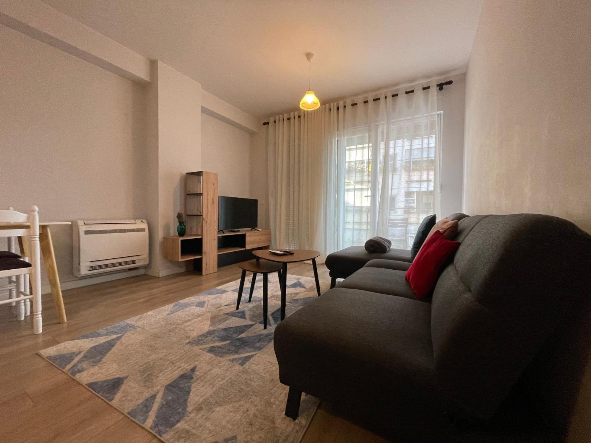 Apartment Enjoy Travel Cozy One Bedroom *